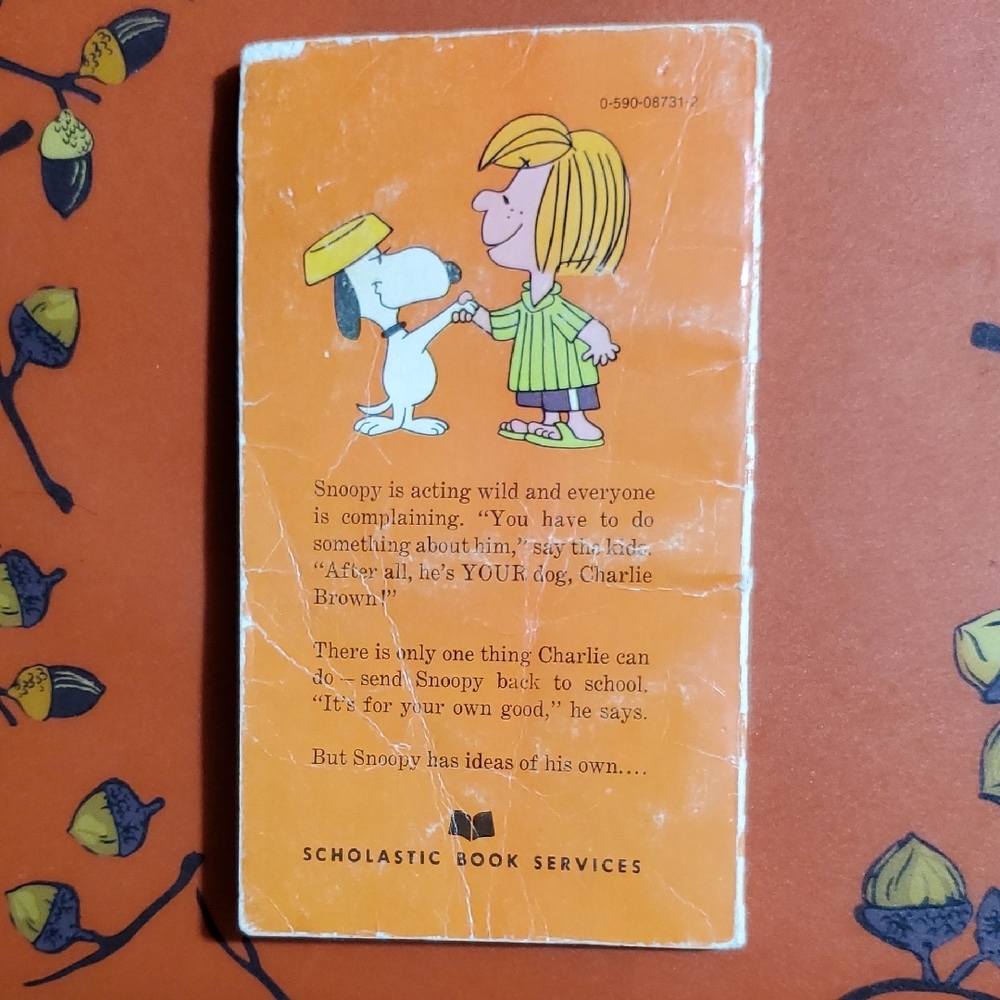 He's Your Dog, Charlie Brown Book 1968 Paperback - Picture 5 of 10